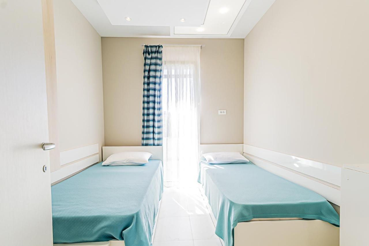 Miramare Apartments Przno Exteriér fotografie