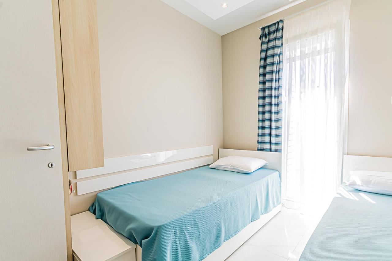 Miramare Apartments Przno Exteriér fotografie